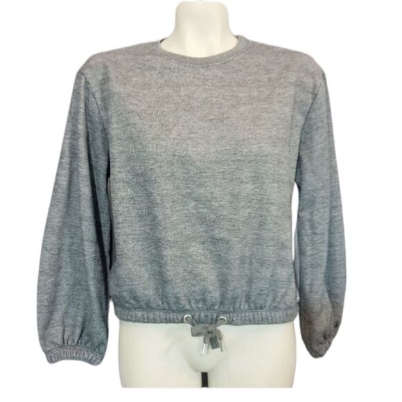 Derek Heart Grey Sweatshirt NWT - Picture 1 of 6